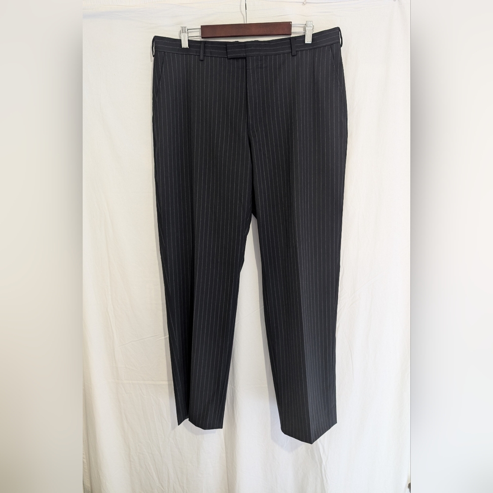 Z Zegna Pinstripe Suit Pants 100% Wool Sz 39 US / 49 IT Charcoal